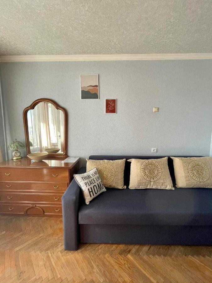 קייב Comfortable One Beds With Nice View For Independent Sqr מראה חיצוני תמונה