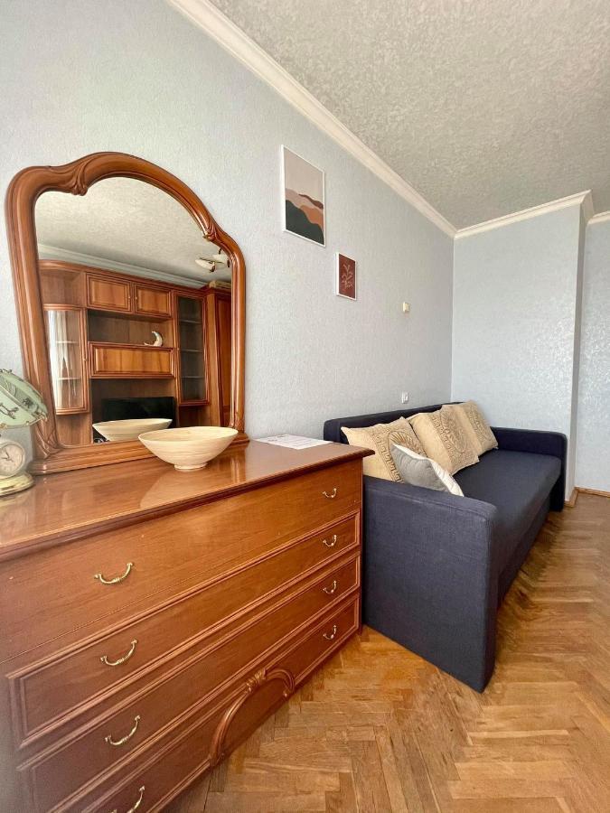 קייב Comfortable One Beds With Nice View For Independent Sqr מראה חיצוני תמונה