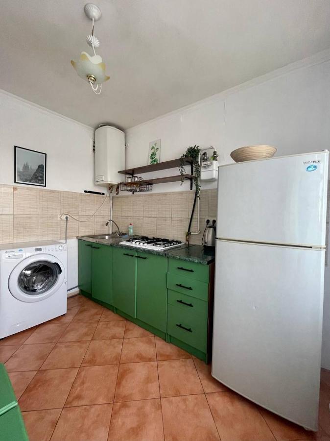 קייב Comfortable One Beds With Nice View For Independent Sqr מראה חיצוני תמונה