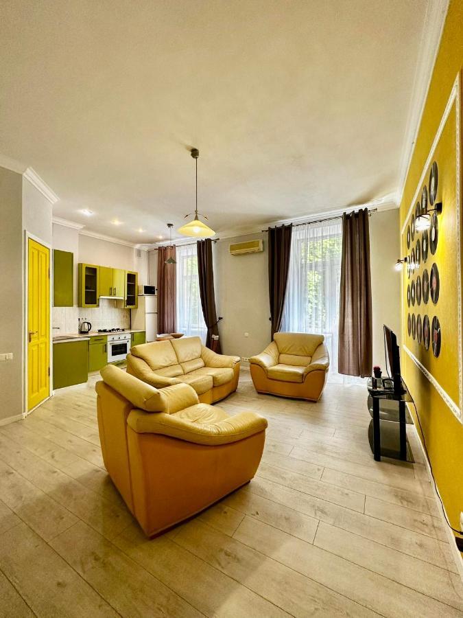 קייב Comfortable One Beds With Nice View For Independent Sqr מראה חיצוני תמונה