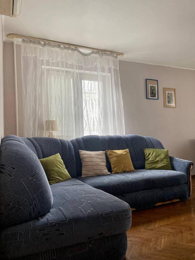 קייב Comfortable One Beds With Nice View For Independent Sqr מראה חיצוני תמונה