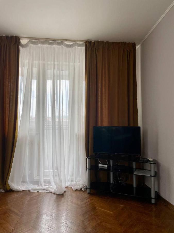 קייב Comfortable One Beds With Nice View For Independent Sqr מראה חיצוני תמונה